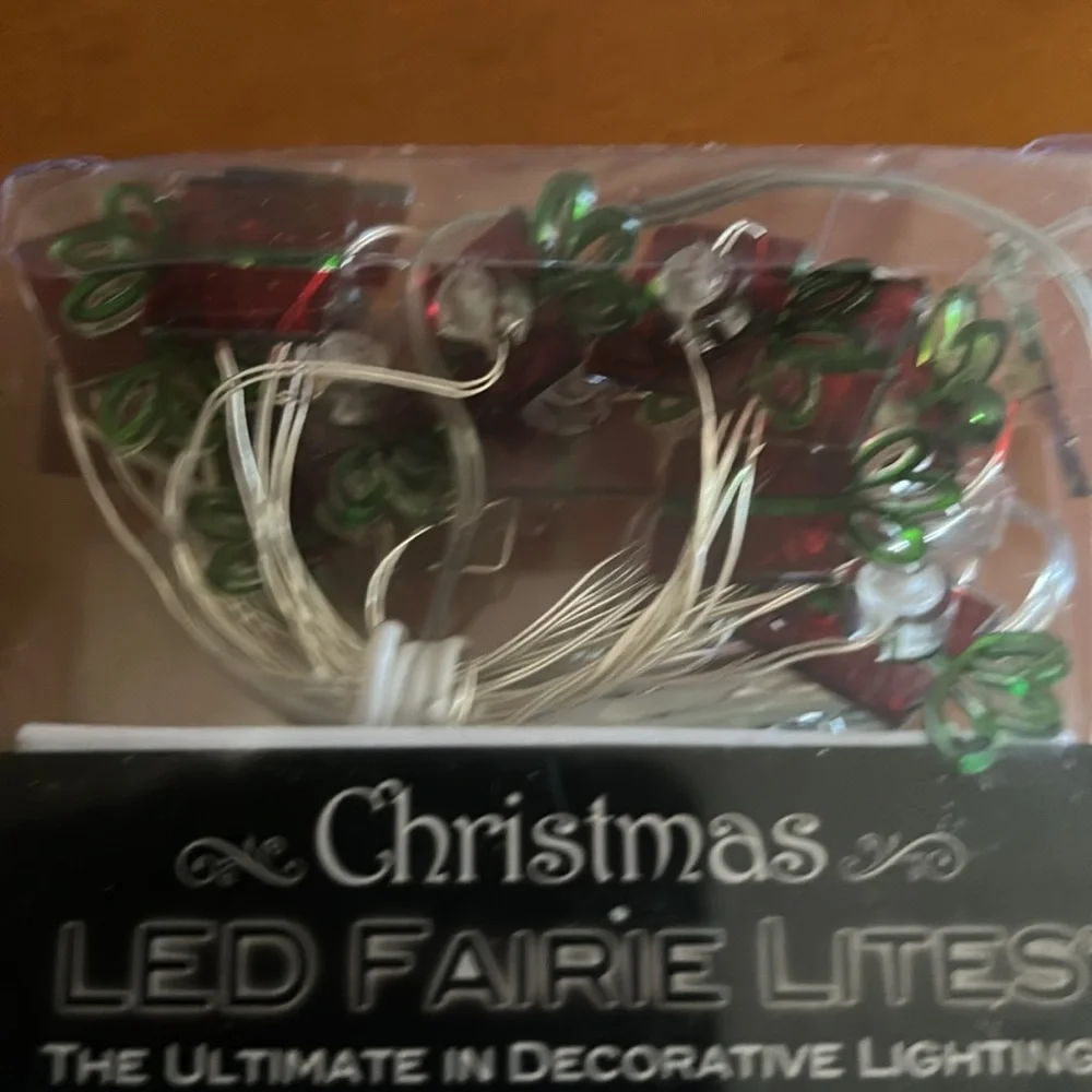 Christmas LED Gift Box Lights with Timer - Red and Green